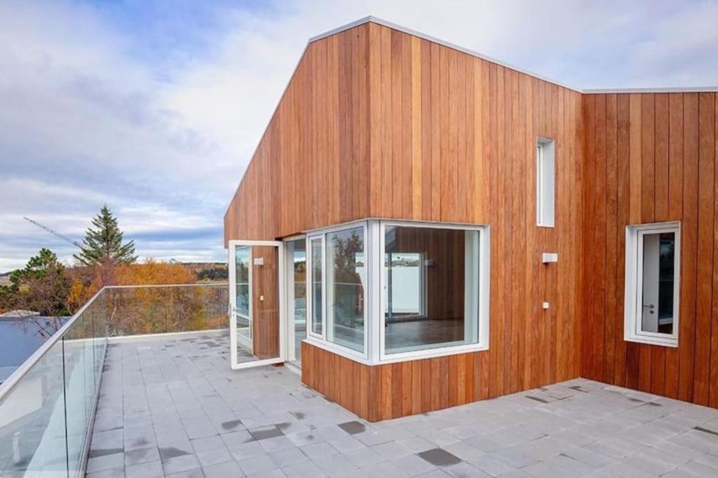 Modern Luxury Apartment - Ocean & Mountain Views Reykjavík Exterior foto